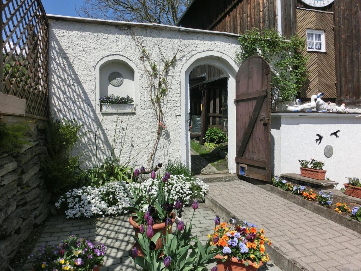 Apartment In Thuringian Forest With Garden Oberweißbach Zewnętrze zdjęcie