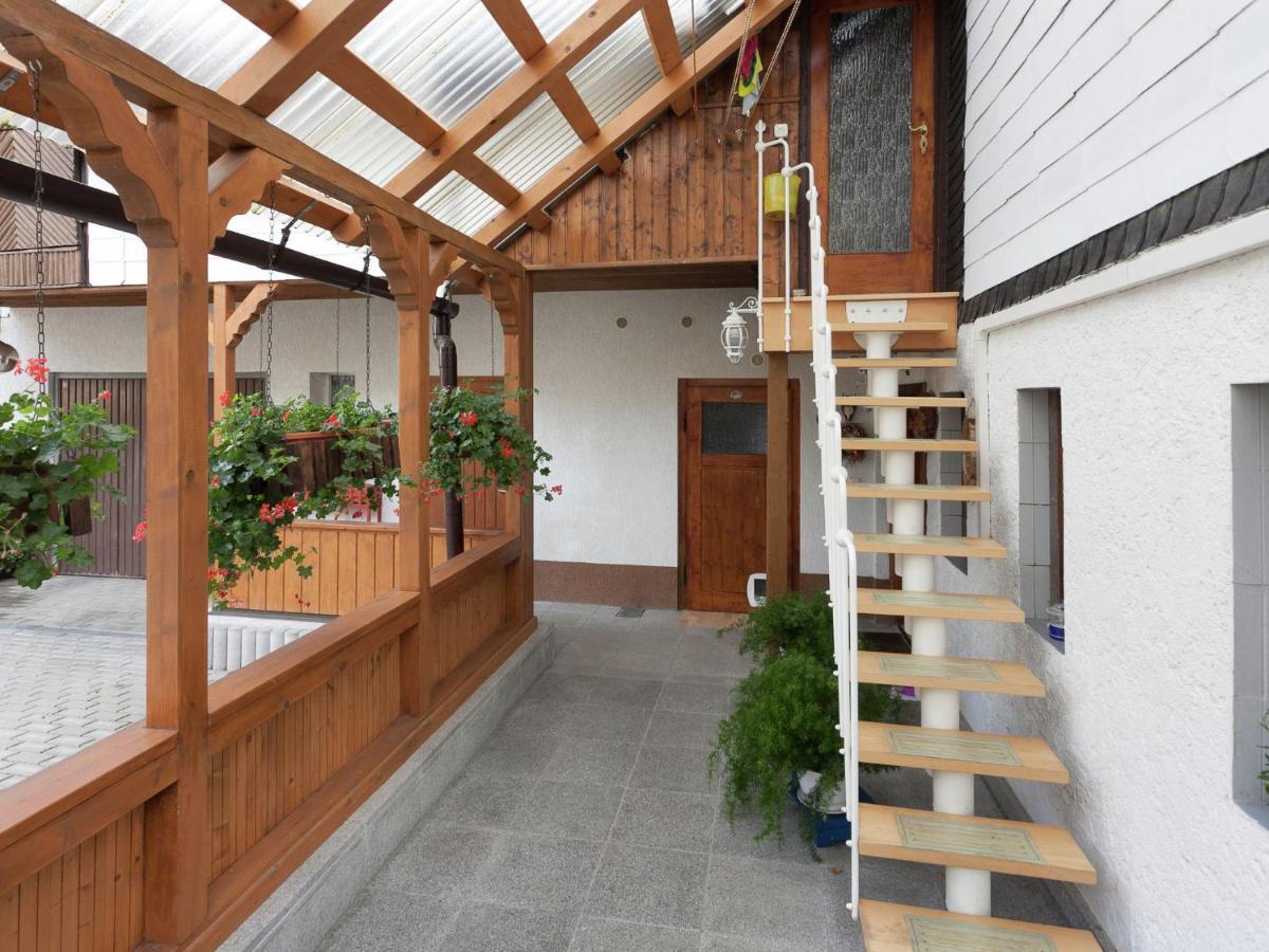 Apartment In Thuringian Forest With Garden Oberweißbach Zewnętrze zdjęcie